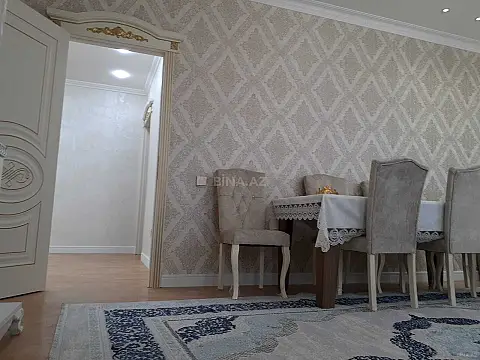 Kirayə verilir 2 otaqlı mənzil 85 m²