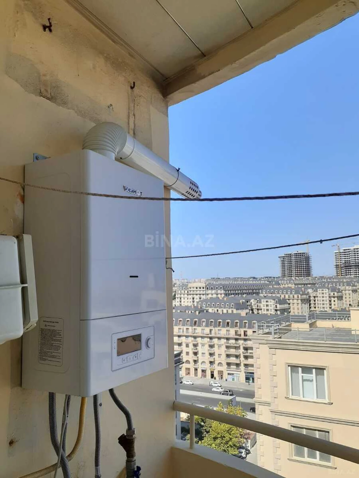 Kirayə verilir 2 otaqlı mənzil 85 m²