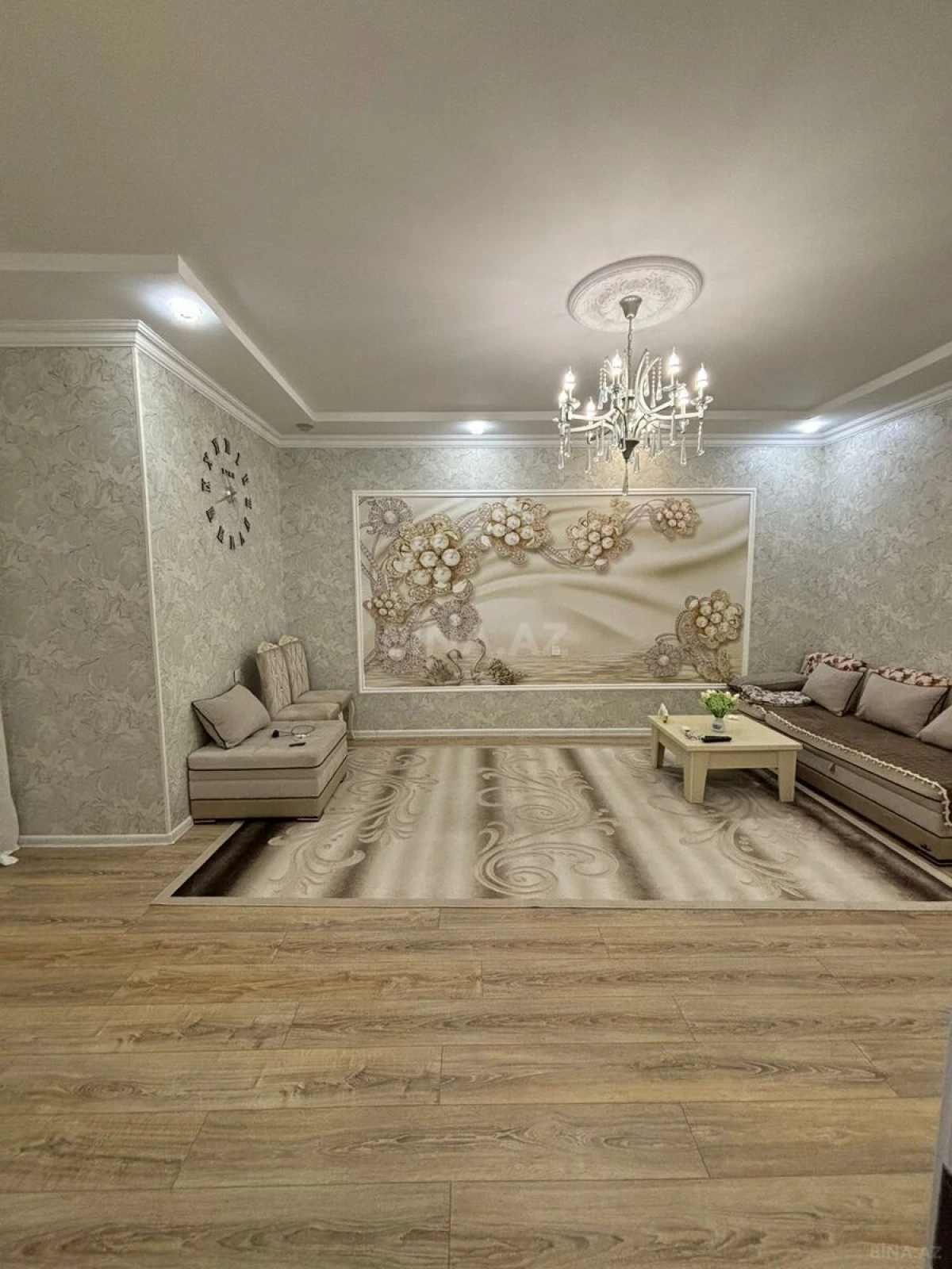 Satılır 5 otaqlı həyət evi 158 m²