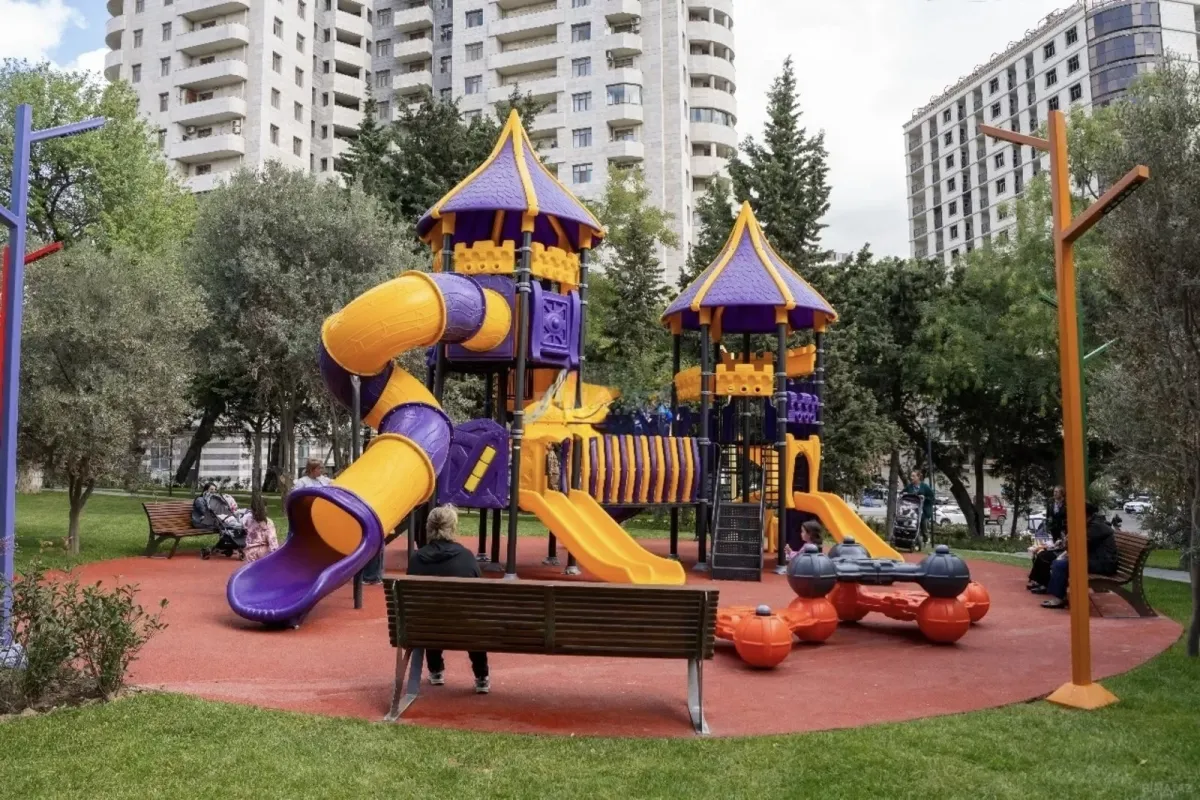 Satılır 2 otaqlı mənzil 44 m²