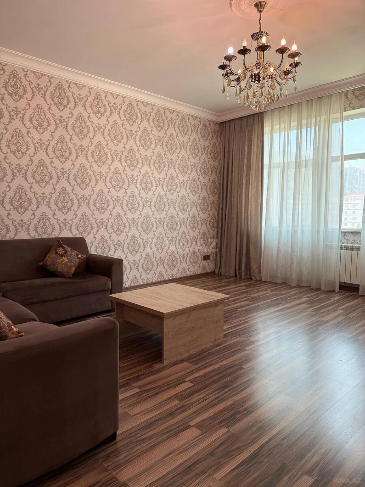 Satılır 2 otaqlı mənzil 100 m²