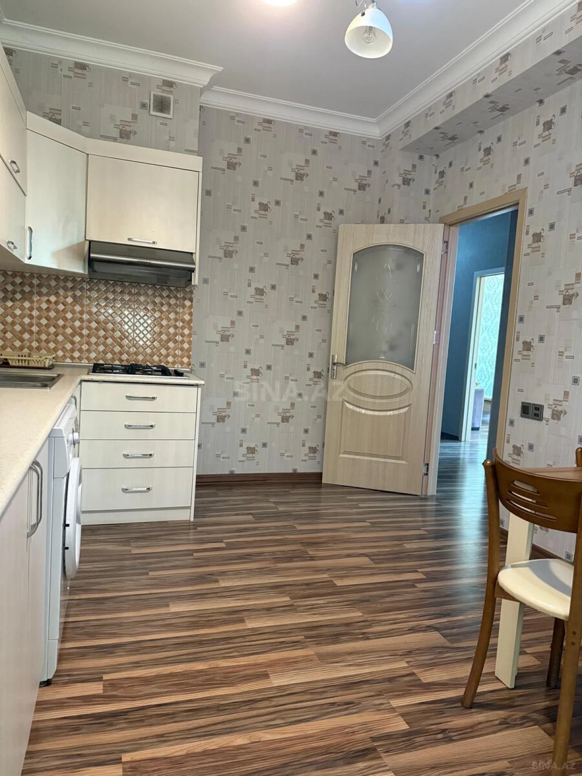 Satılır 2 otaqlı mənzil 100 m²