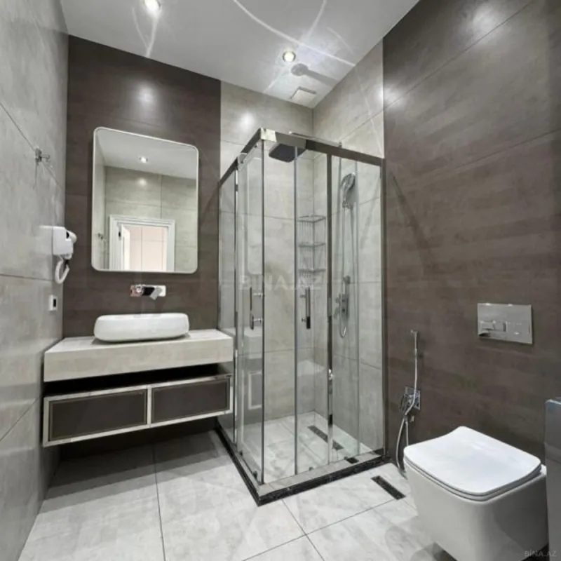 Satılır 2 otaqlı mənzil 68 m²