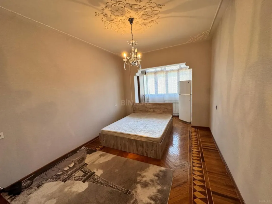 Kirayə verilir 3 otaqlı mənzil 110 m²