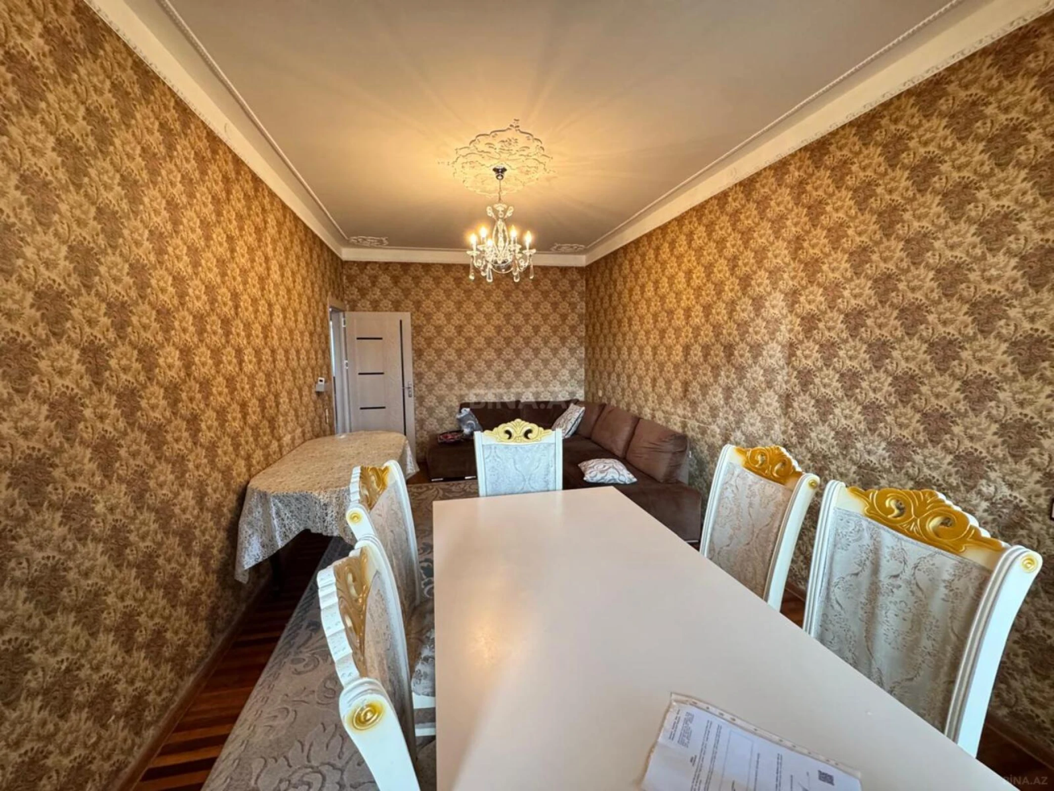 Kirayə verilir 3 otaqlı mənzil 110 m²