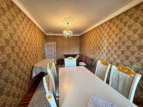 Kirayə verilir 3 otaqlı mənzil 110 m²