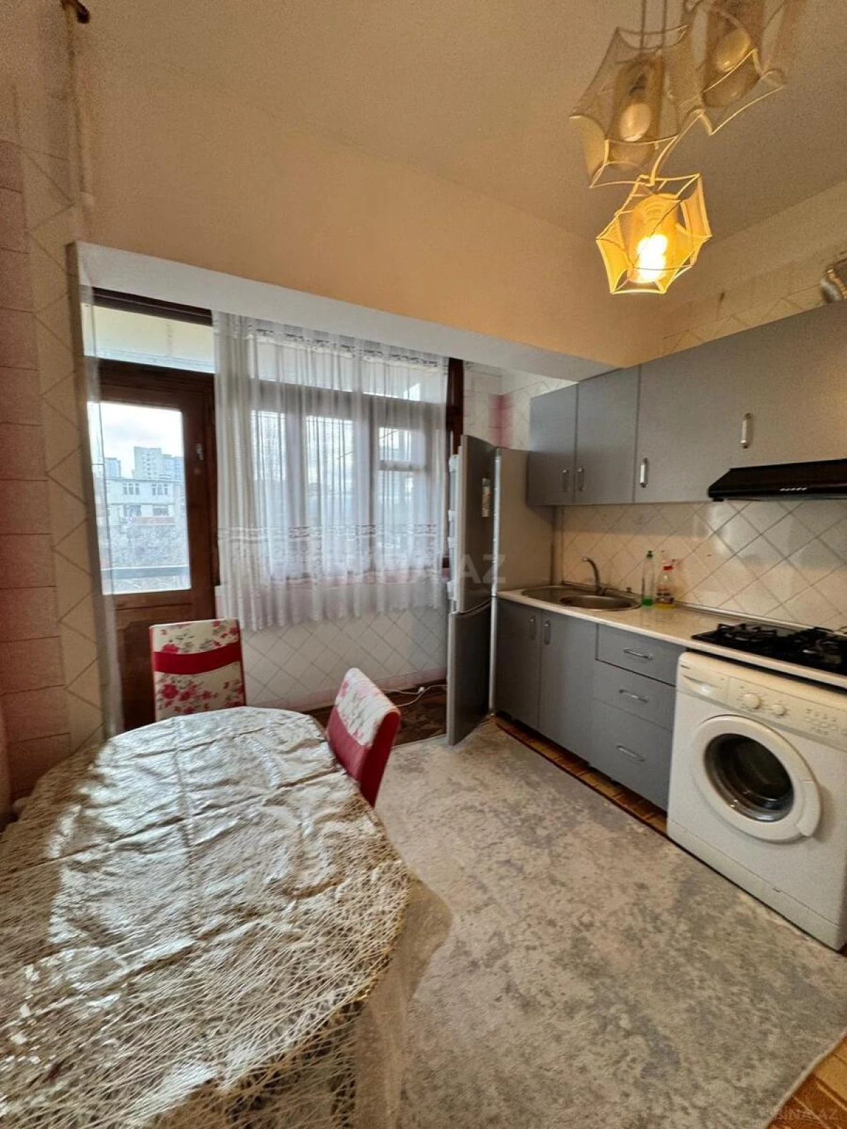 Kirayə verilir 3 otaqlı mənzil 110 m²