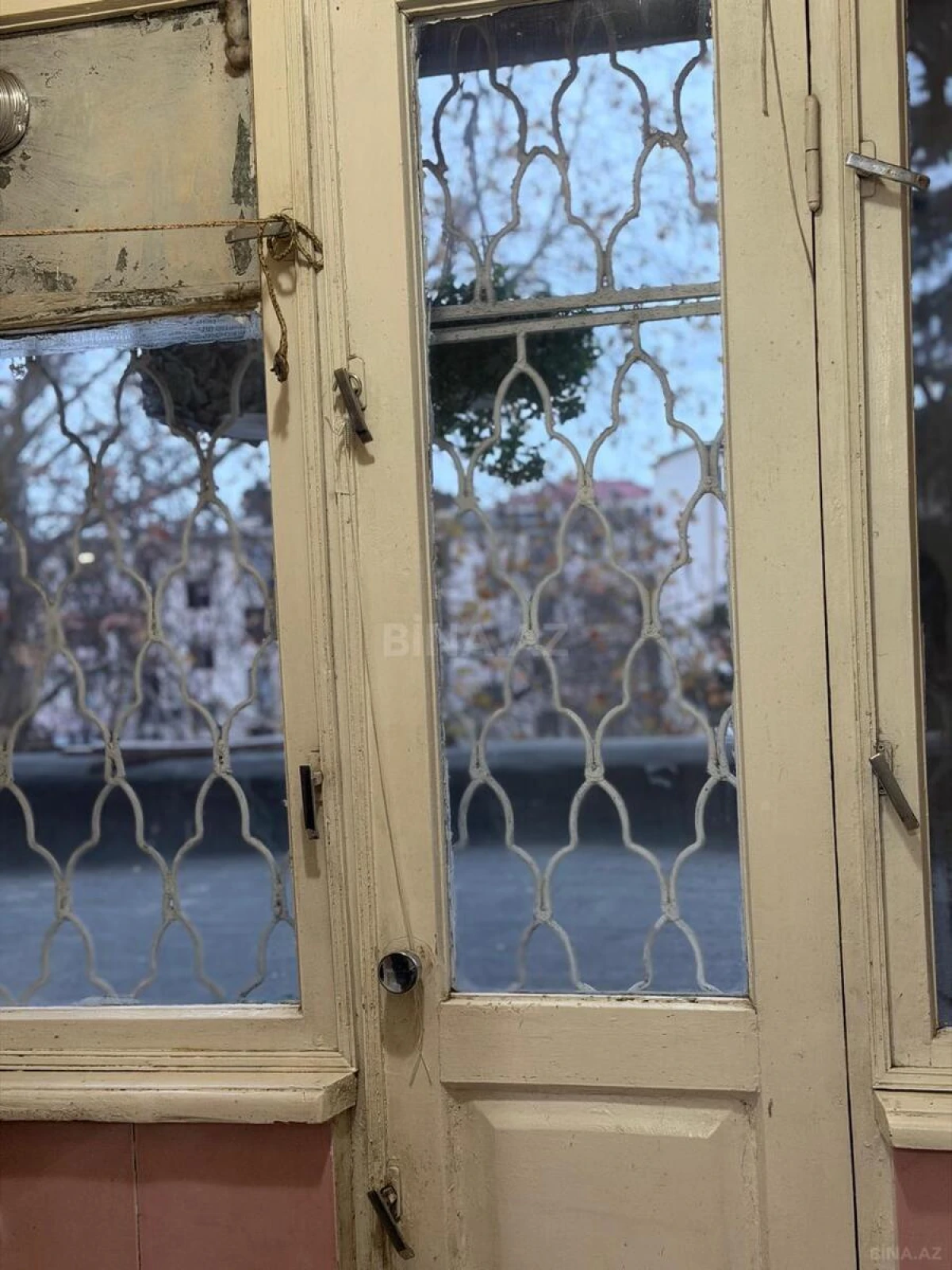 Satılır 4 otaqlı mənzil 85 m²