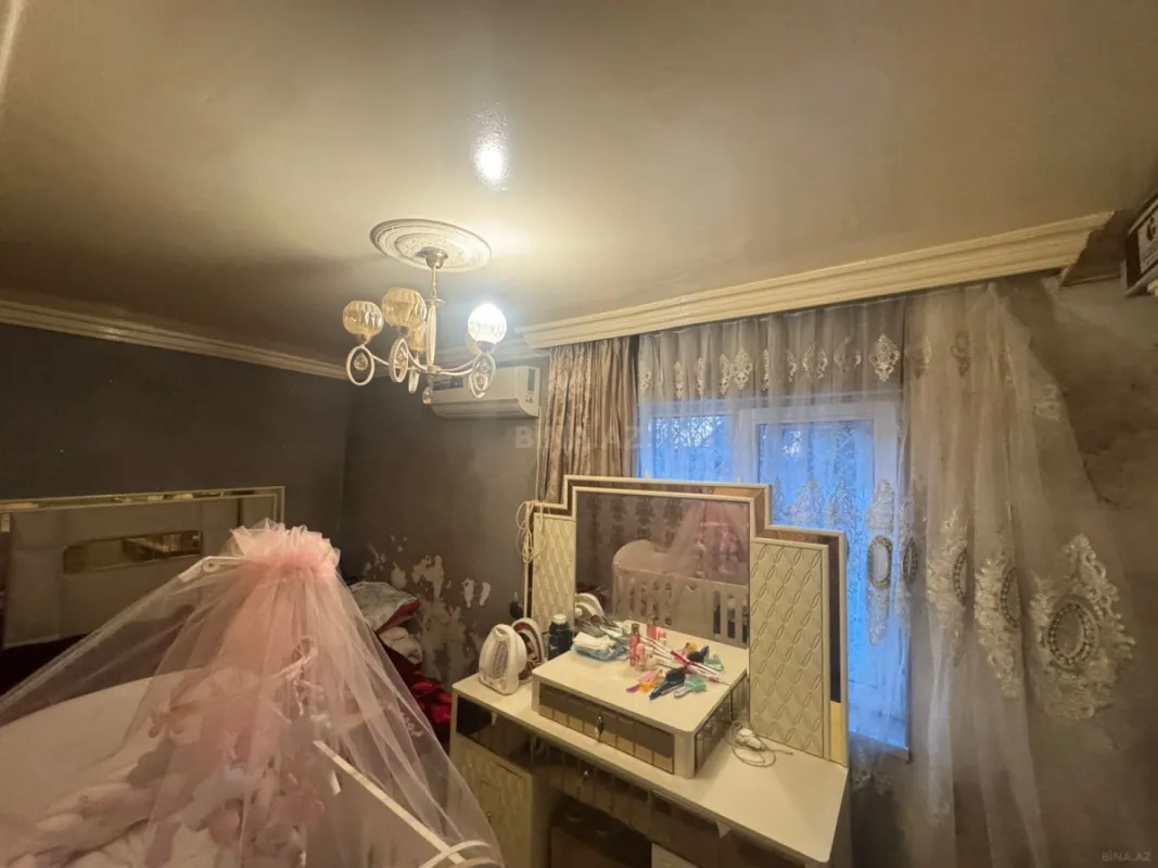 Satılır 2 otaqlı mənzil 55 m²