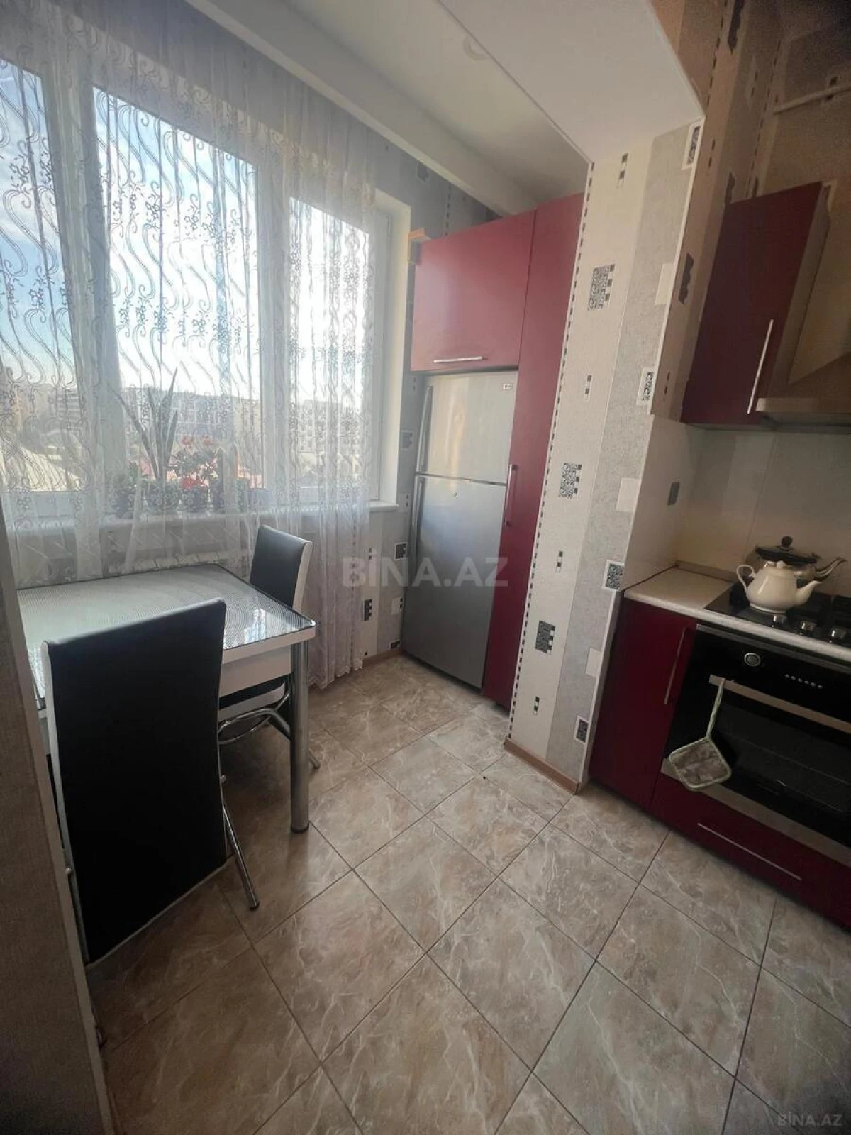 Kirayə verilir 2 otaqlı mənzil 70 m²