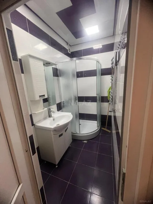 Kirayə verilir 2 otaqlı mənzil 70 m²