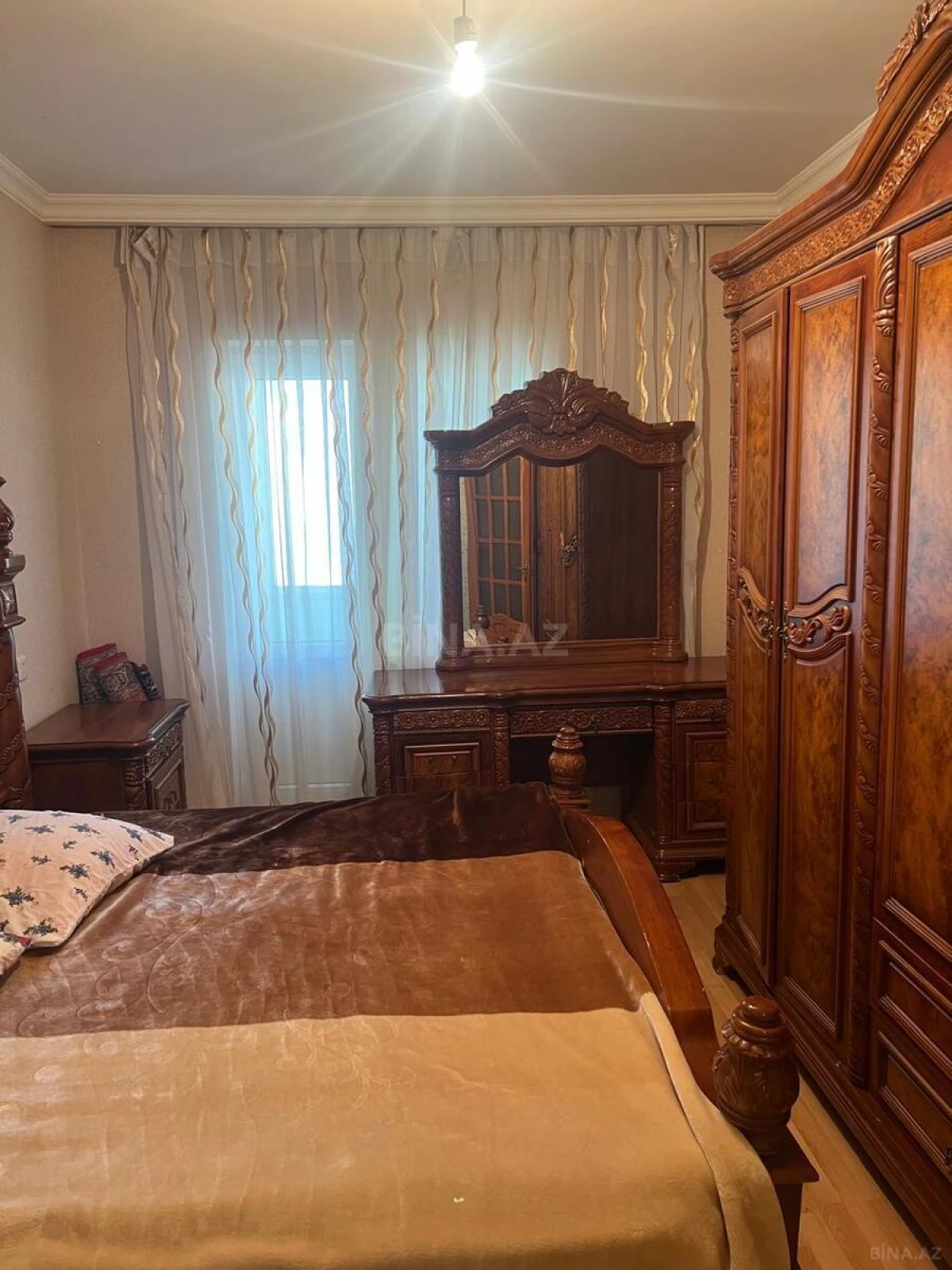 Kirayə verilir 2 otaqlı mənzil 70 m²