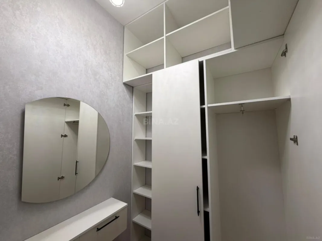 Satılır 4 otaqlı həyət evi 260 m²