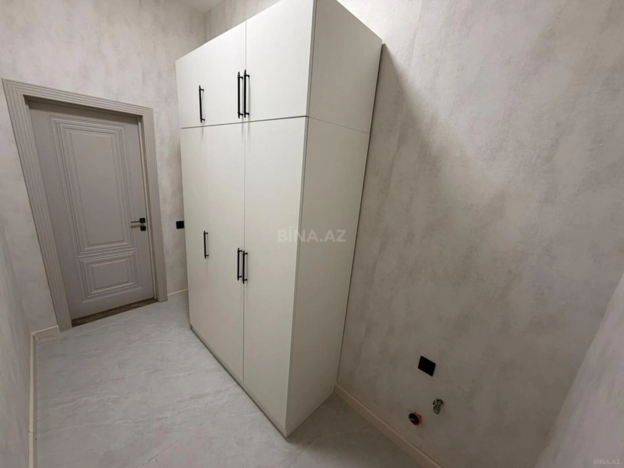 Satılır 4 otaqlı həyət evi 260 m²