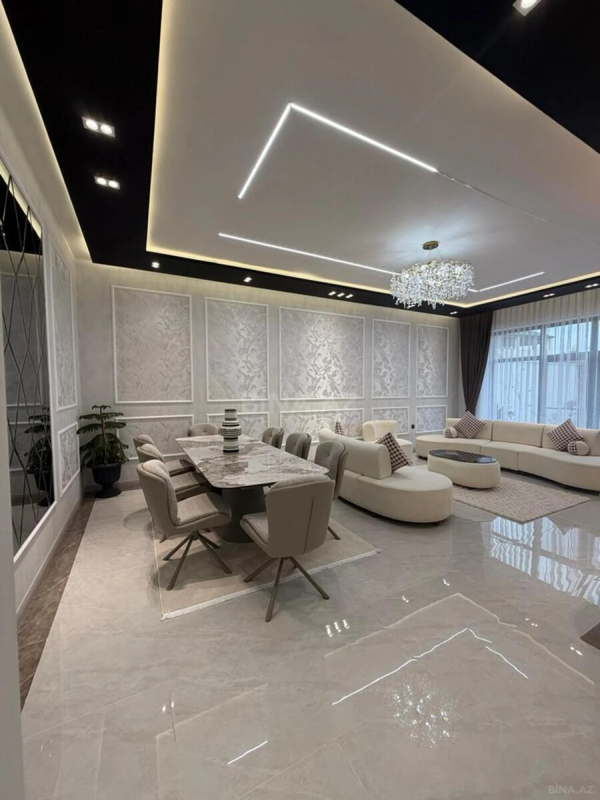 Satılır 4 otaqlı həyət evi 260 m²