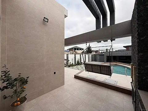 Satılır 4 otaqlı həyət evi 260 m²