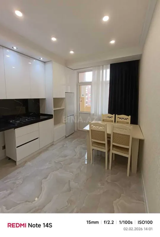 Satılır 2 otaqlı mənzil 75 m²