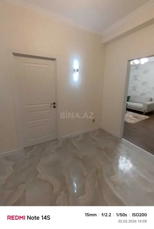 Satılır 2 otaqlı mənzil 75 m²