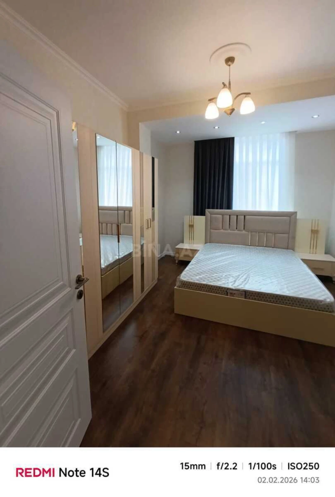 Satılır 2 otaqlı mənzil 75 m²