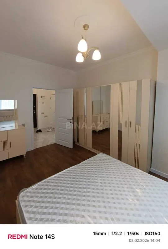Satılır 2 otaqlı mənzil 75 m²