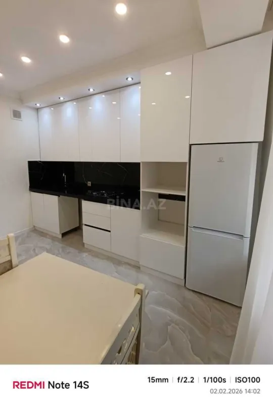 Satılır 2 otaqlı mənzil 75 m²