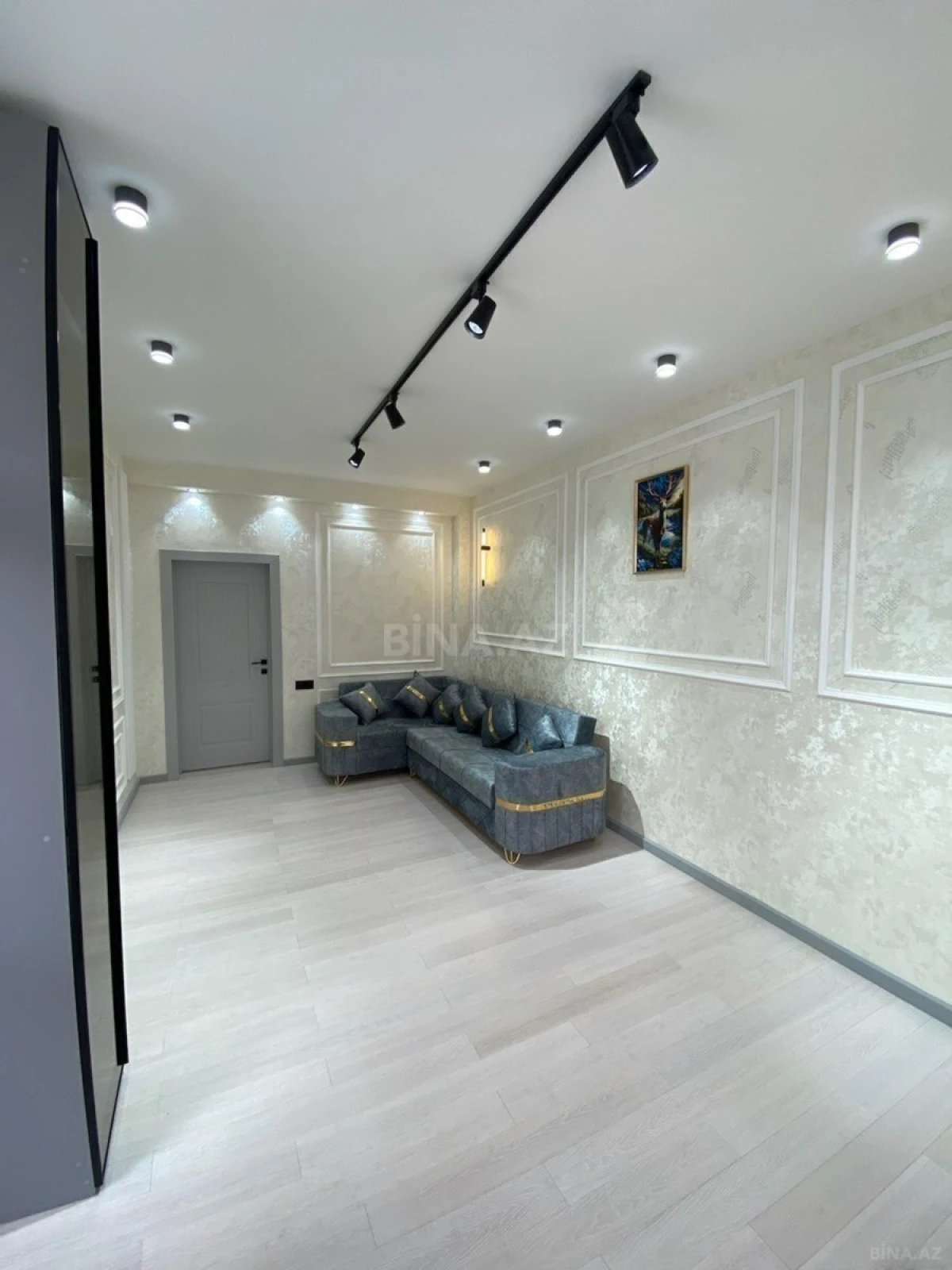 Satılır 2 otaqlı mənzil 86 m²