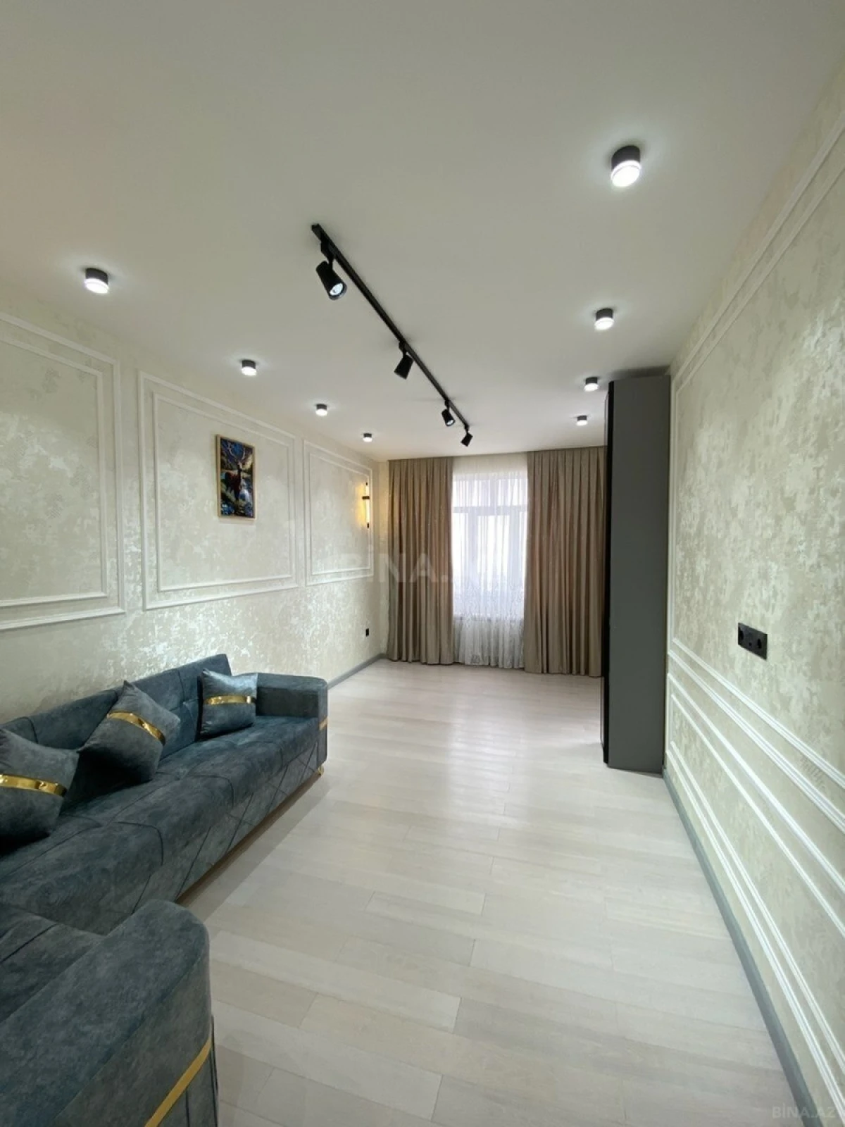 Satılır 2 otaqlı mənzil 86 m²