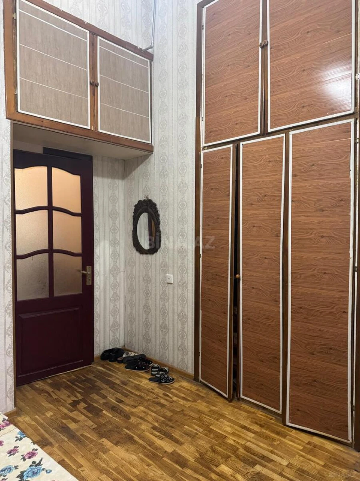 Satılır 4 otaqlı mənzil 120 m²
