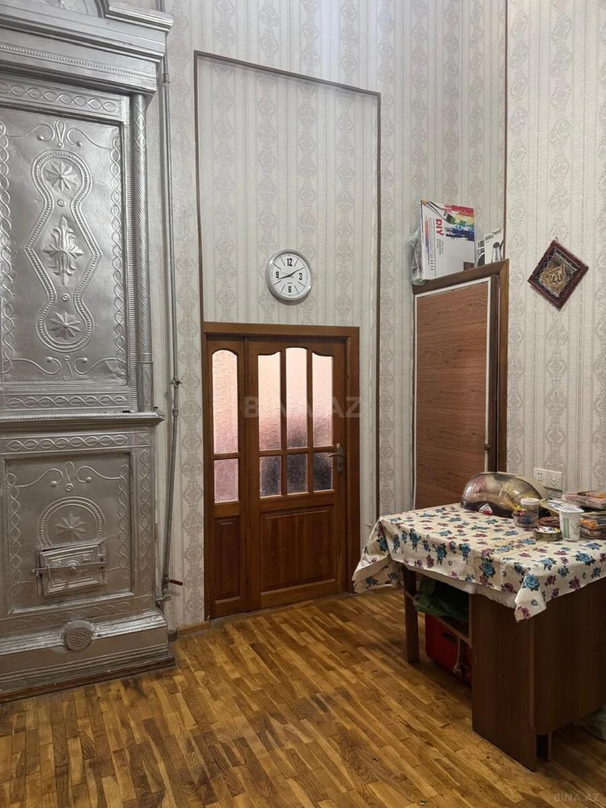 Satılır 4 otaqlı mənzil 120 m²