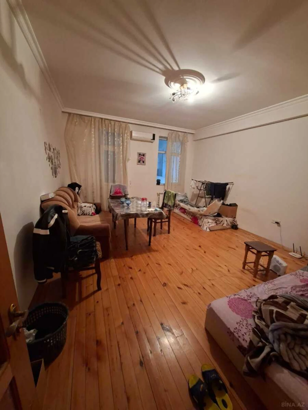 Satılır 2 otaqlı mənzil 70 m²