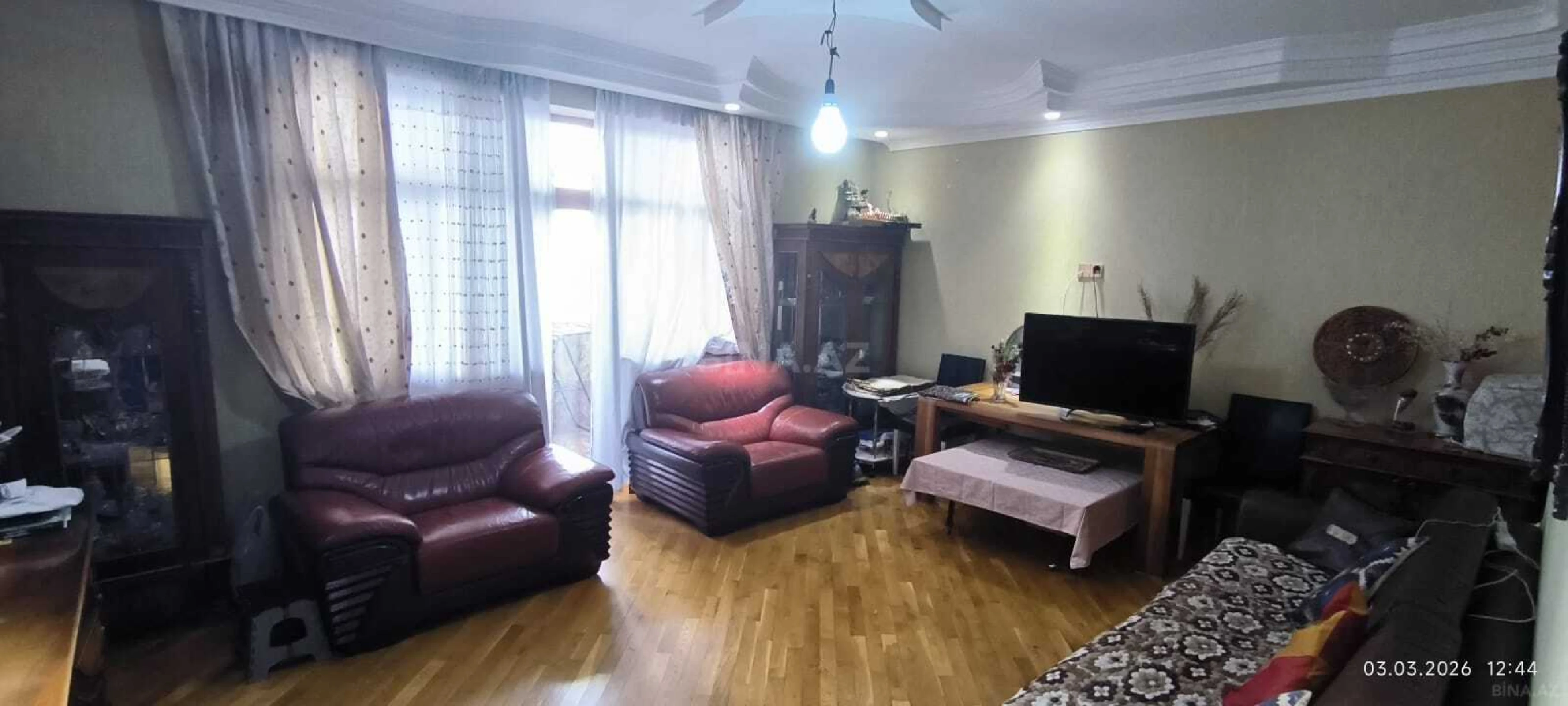 Satılır 2 otaqlı mənzil 103 m²