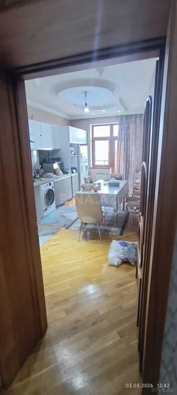 Satılır 2 otaqlı mənzil 103 m²