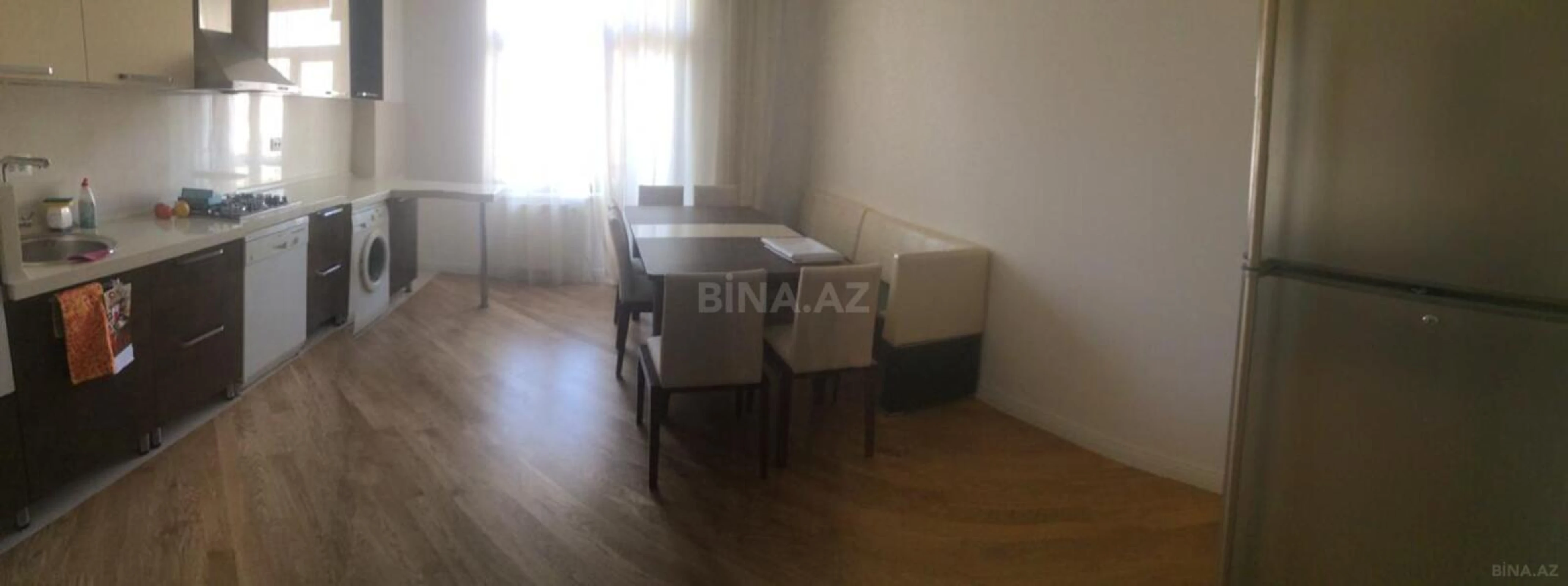 Kirayə verilir 4 otaqlı mənzil 190 m²