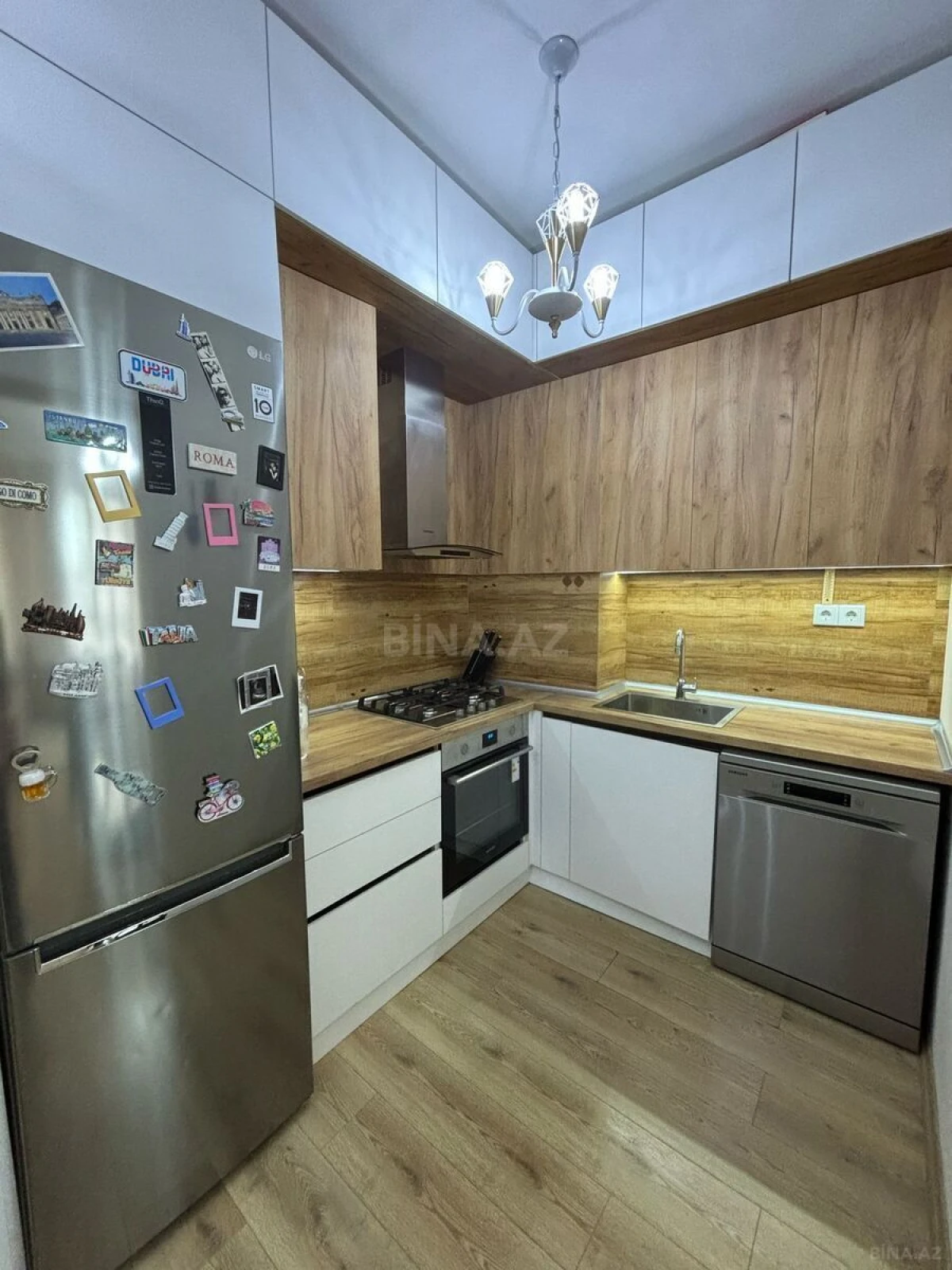 Kirayə verilir 2 otaqlı mənzil 75 m²