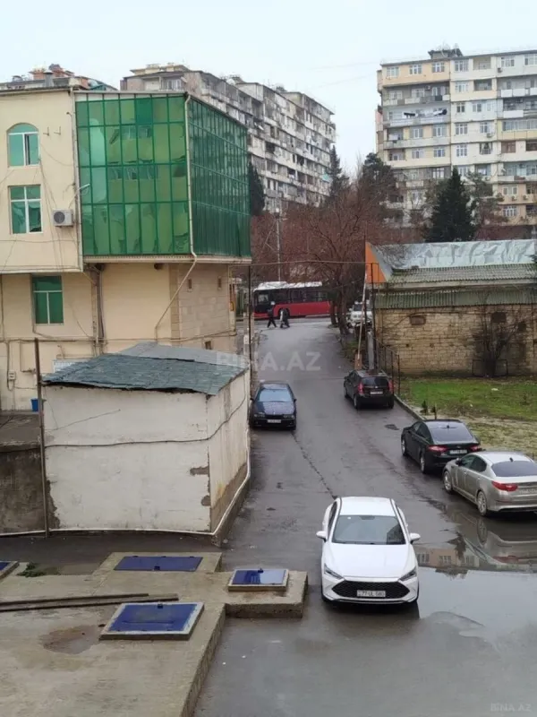 Satılır 2 otaqlı mənzil 59 m²