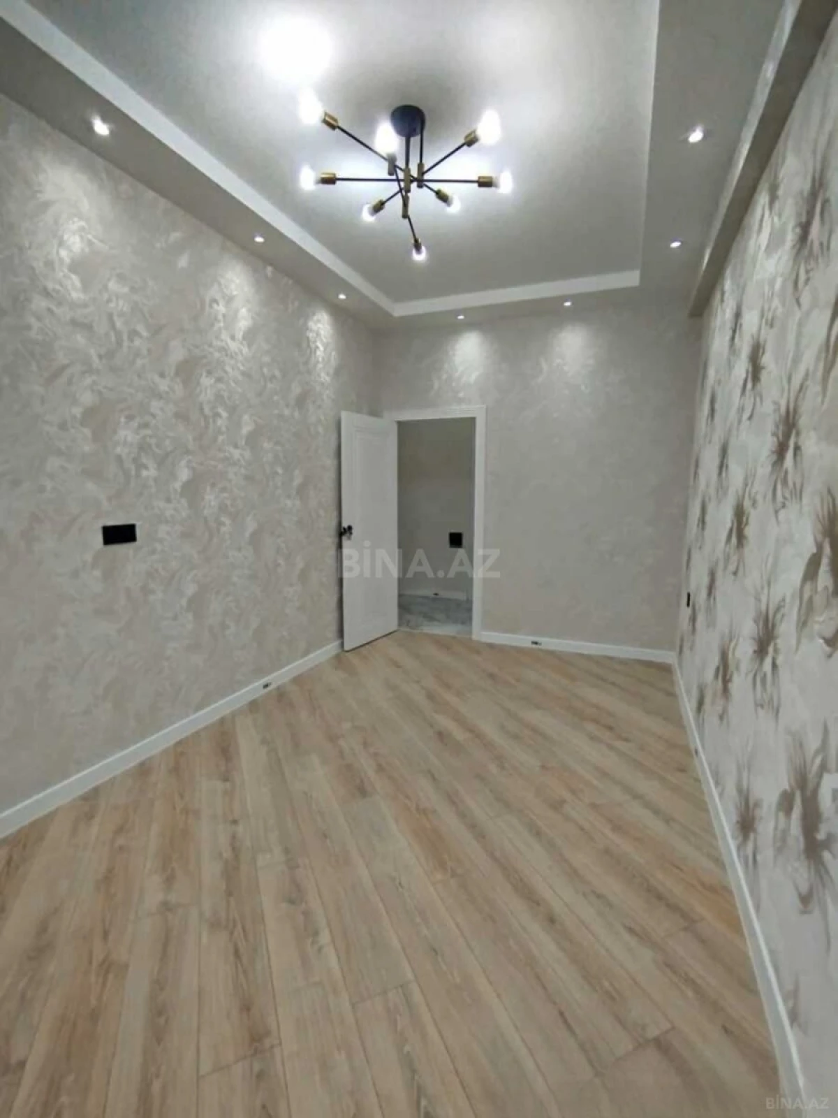 Satılır 2 otaqlı mənzil 59 m²