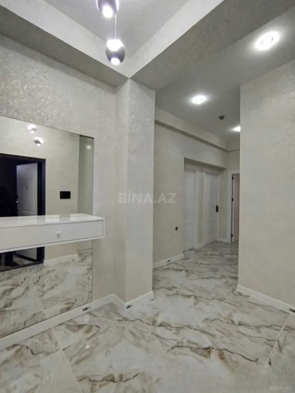 Satılır 2 otaqlı mənzil 59 m²