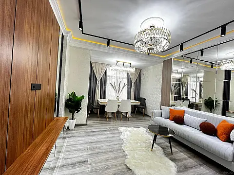 Satılır 2 otaqlı mənzil 85 m²