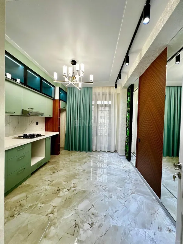 Satılır 2 otaqlı mənzil 85 m²