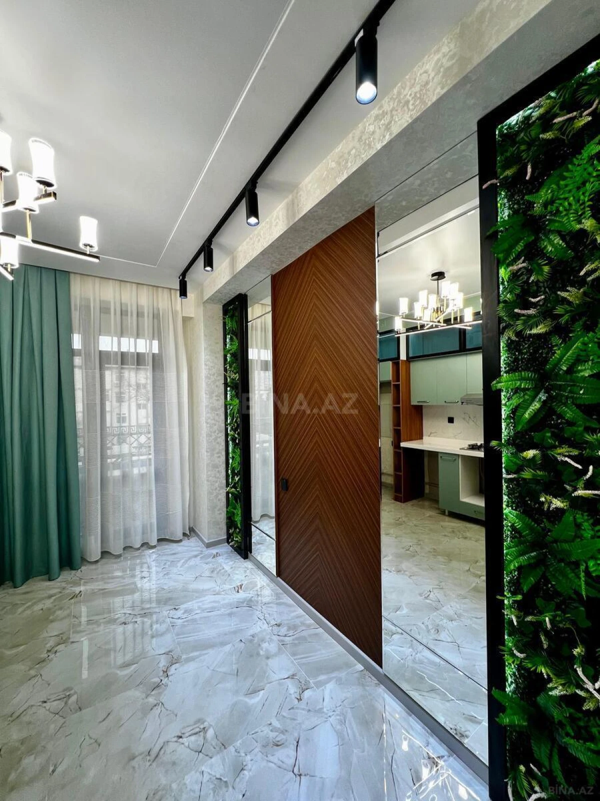 Satılır 2 otaqlı mənzil 85 m²