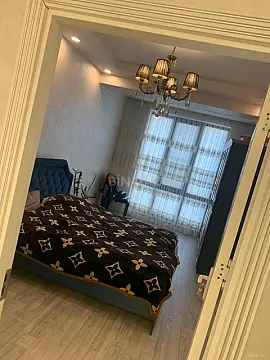 Satılır 3 otaqlı mənzil 157 m²