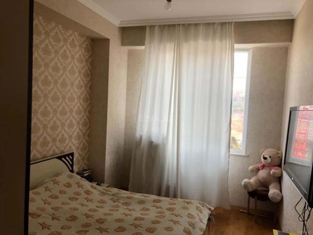 Satılır 2 otaqlı mənzil 70 m²