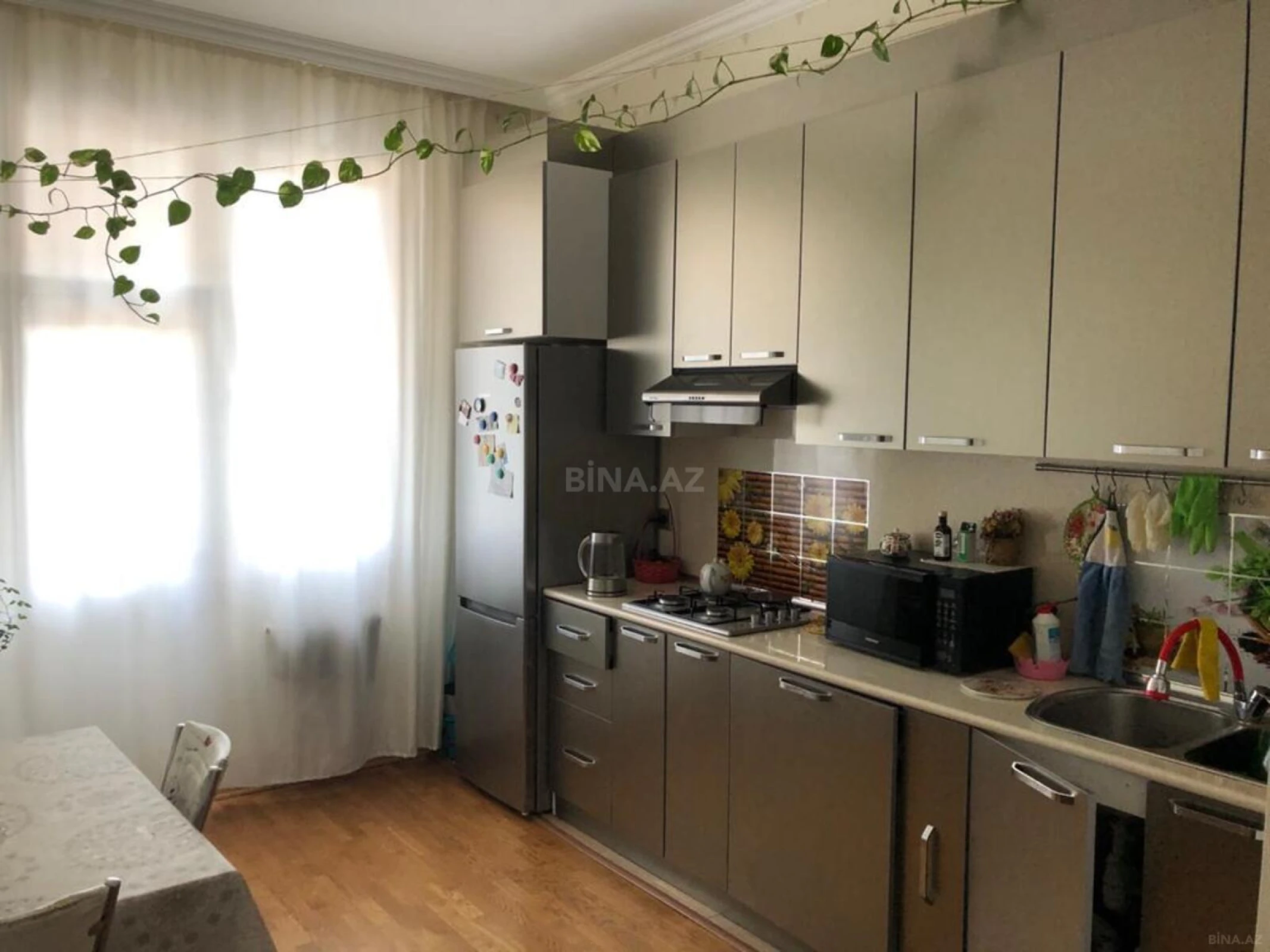 Satılır 2 otaqlı mənzil 70 m²