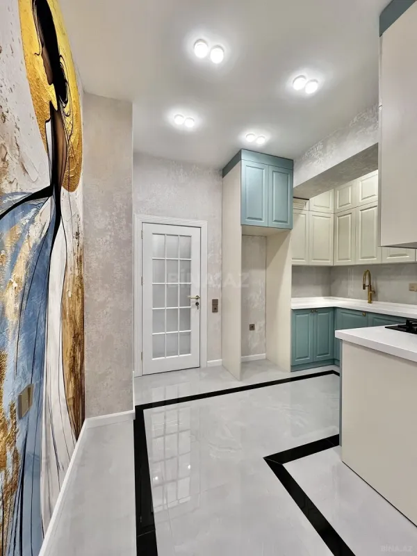 Satılır 2 otaqlı mənzil 85 m²