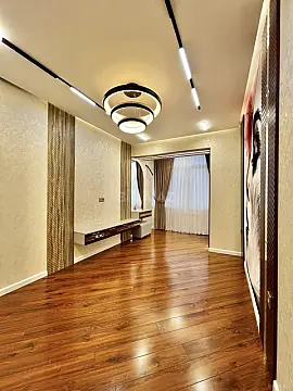 Satılır 2 otaqlı mənzil 85 m²