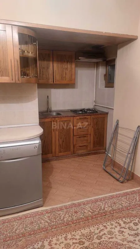 Kirayə verilir 3 otaqlı mənzil 110 m²