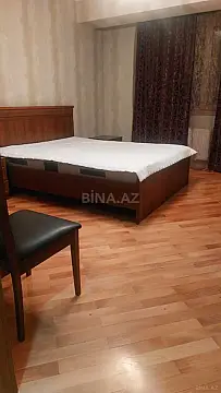 Kirayə verilir 3 otaqlı mənzil 110 m²