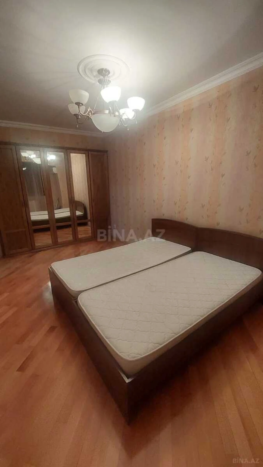Kirayə verilir 3 otaqlı mənzil 110 m²