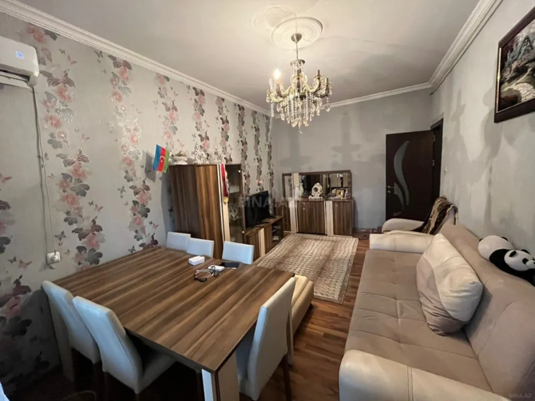 Satılır 2 otaqlı mənzil 60 m²