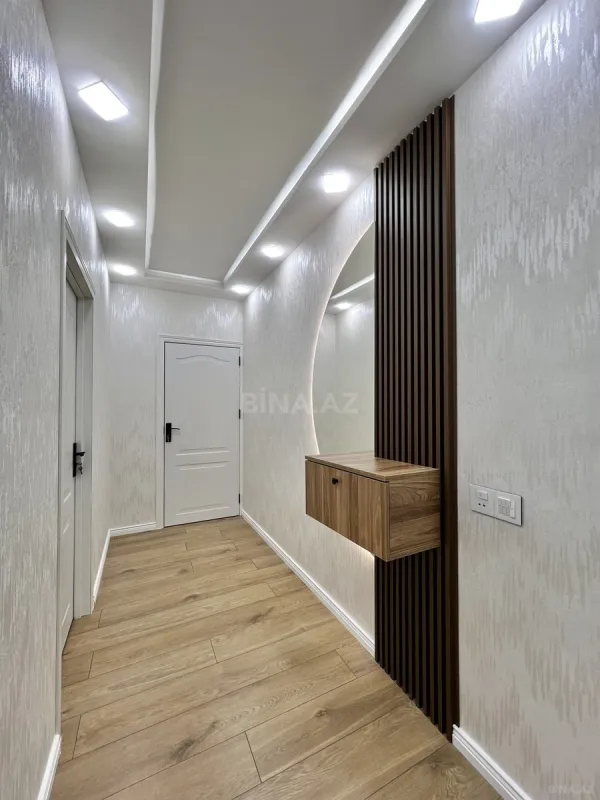 Satılır 2 otaqlı mənzil 60 m²